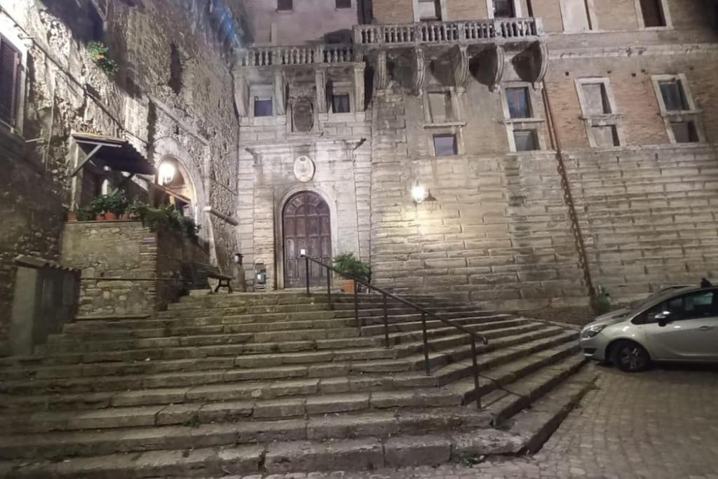 Residenza Nel Borgo Romano Ментана Экстерьер фото